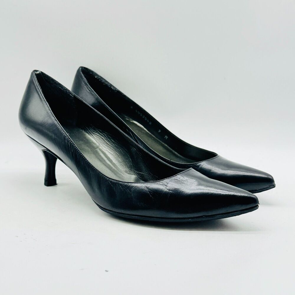 Stuart Weitzman Shoes Womens 9 Black Leather Kitten Heels Pumps Power 50 Dress